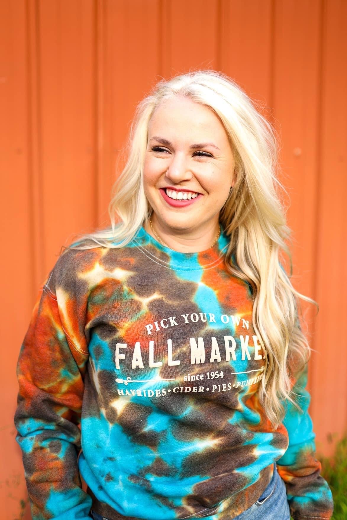 Fall Market Island Tie Dye Fleece Sweatshirt