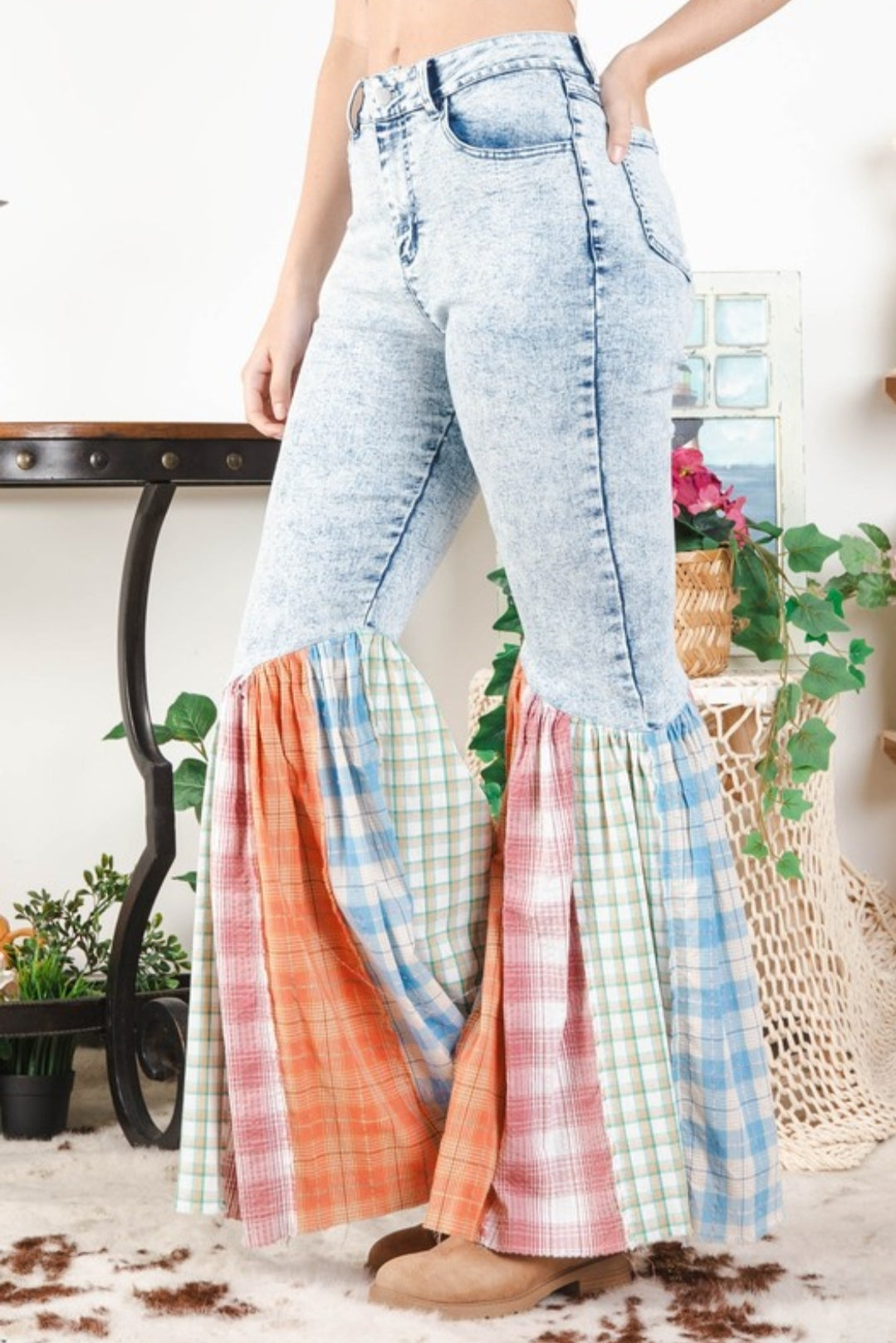 Patch Work Flare Denim Pants